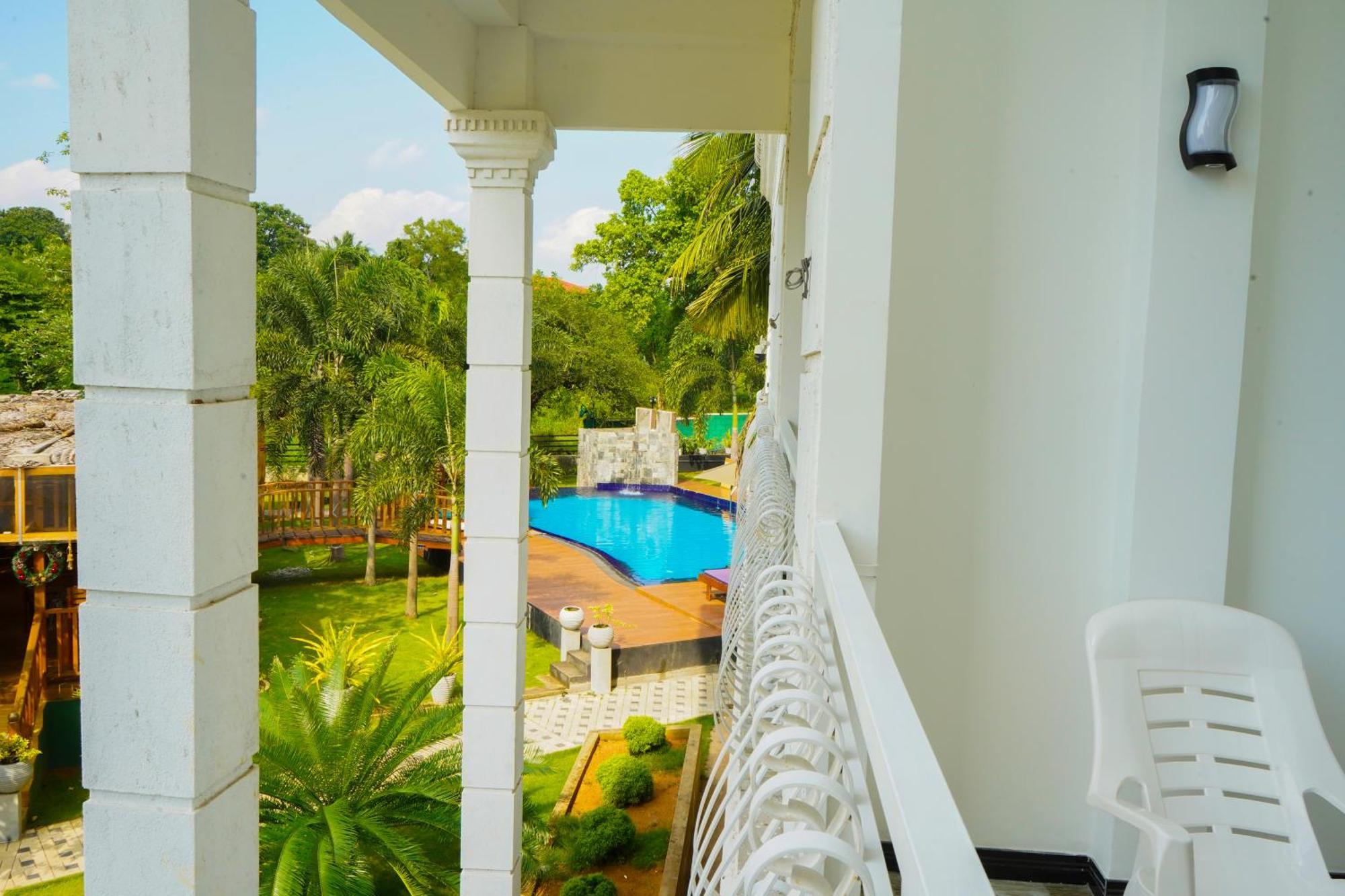 White Land City Hotel Dambulla Dış mekan fotoğraf